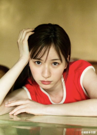 CanCam専属モデルとして活躍する白宮みずほ（旧名：坂本瑞帆）のプロフィール