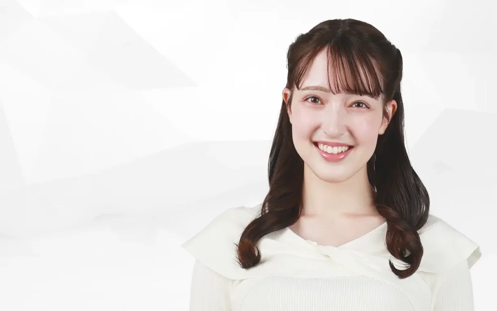 佐々木沙羅アナウンサーのプロフィール画像。